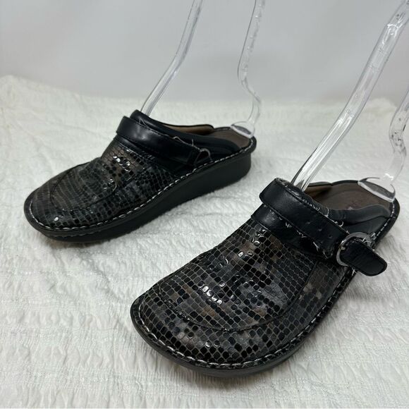 Algeria Seville Black Stone Mules- Size 9 - Picture 12 of 14
